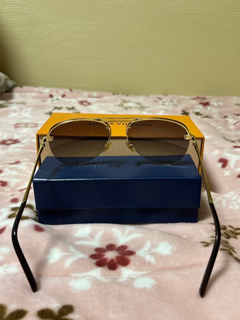 ルイヴィトン Z1020E サングラス クロックワイズ