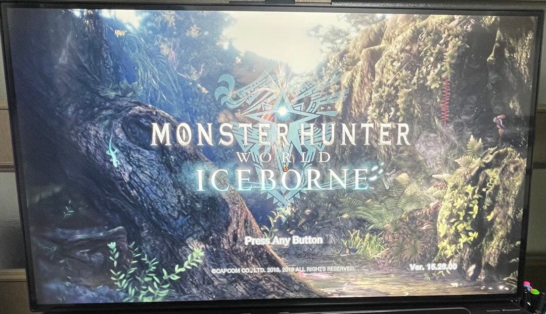 富士通デスクトップPC　Windows11　ESPRIMO WF2/D2