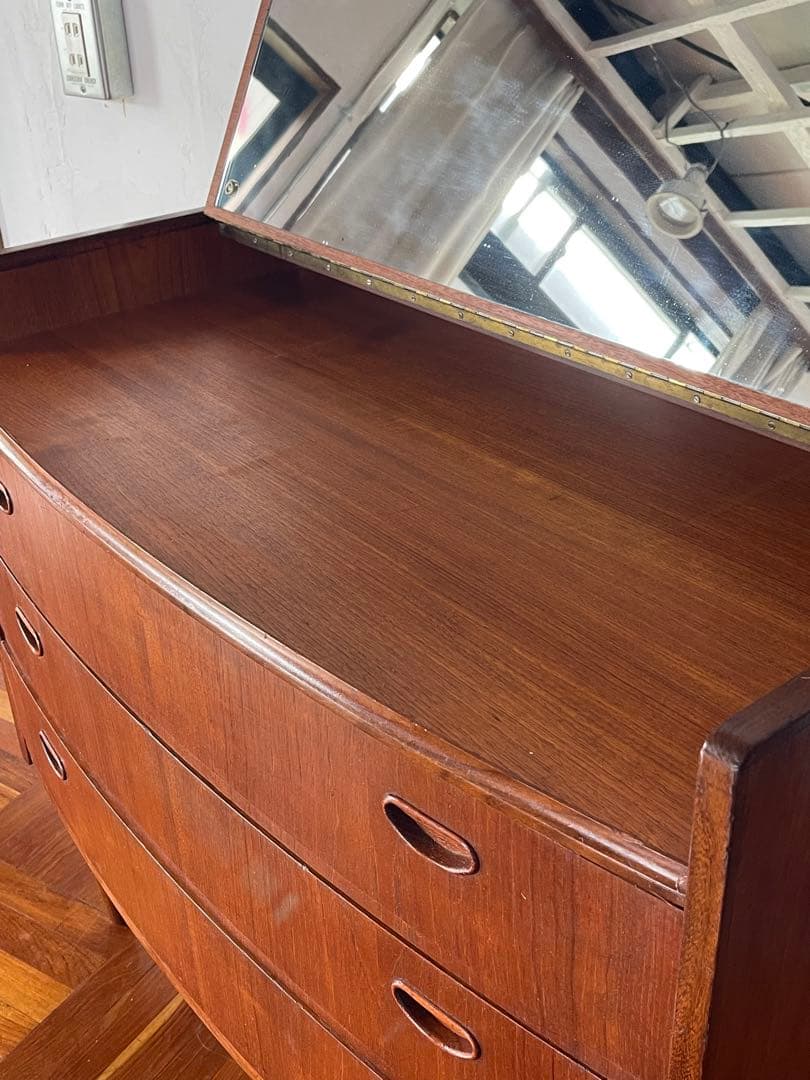 北欧 デンマーク ヴィンテージ チーク 3段 チェスト