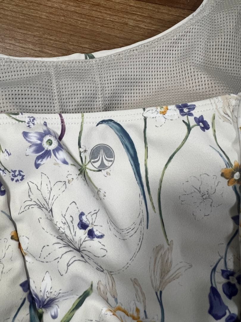 SUKALA ヨガウェア ブラトップ レギンス　ボタニカルシャーリング