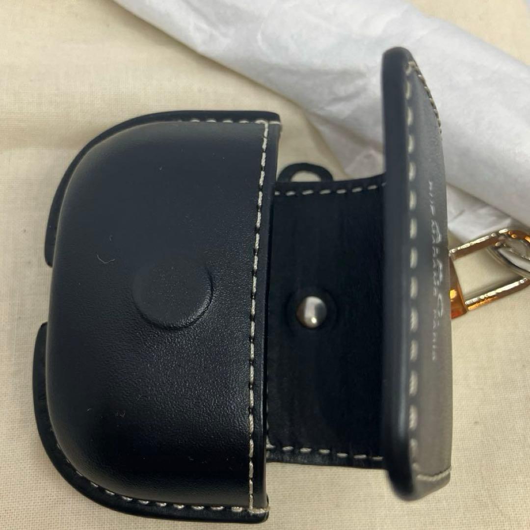 【新品未使用】A.P.C AirPods Pro第3世代 ケース黒