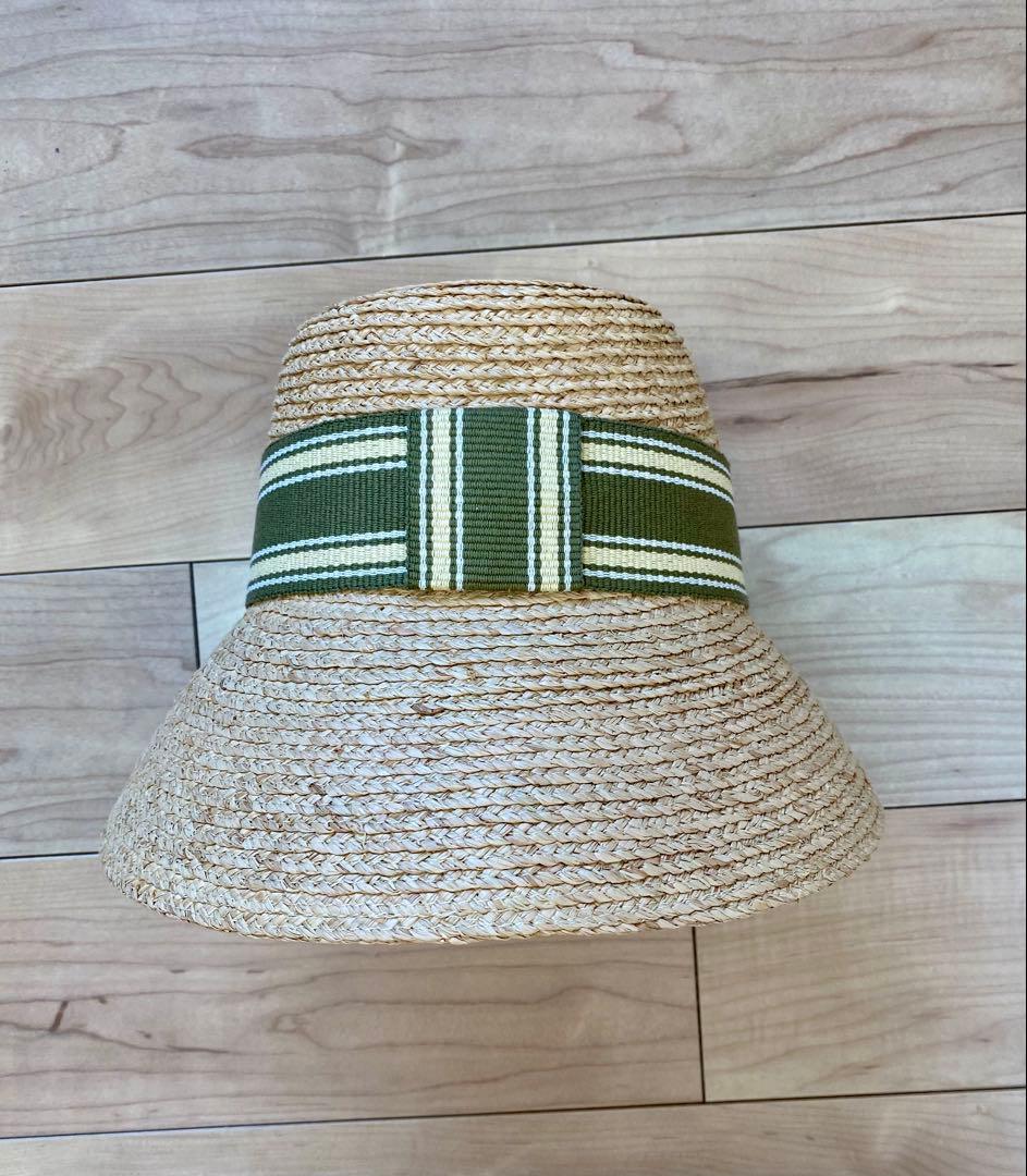 ミュウミュウ　新作ハット　カーキ