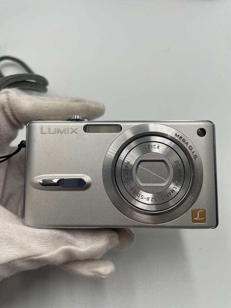 Panasonic LUMIX DMC-FX9 シルバー