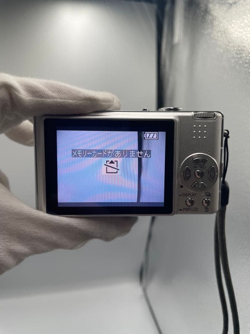 Panasonic LUMIX DMC-FX9 シルバー