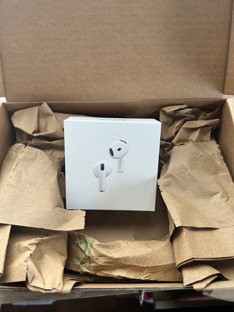 新品未開封　AirPods4 アクティブノイズキャンセル搭載