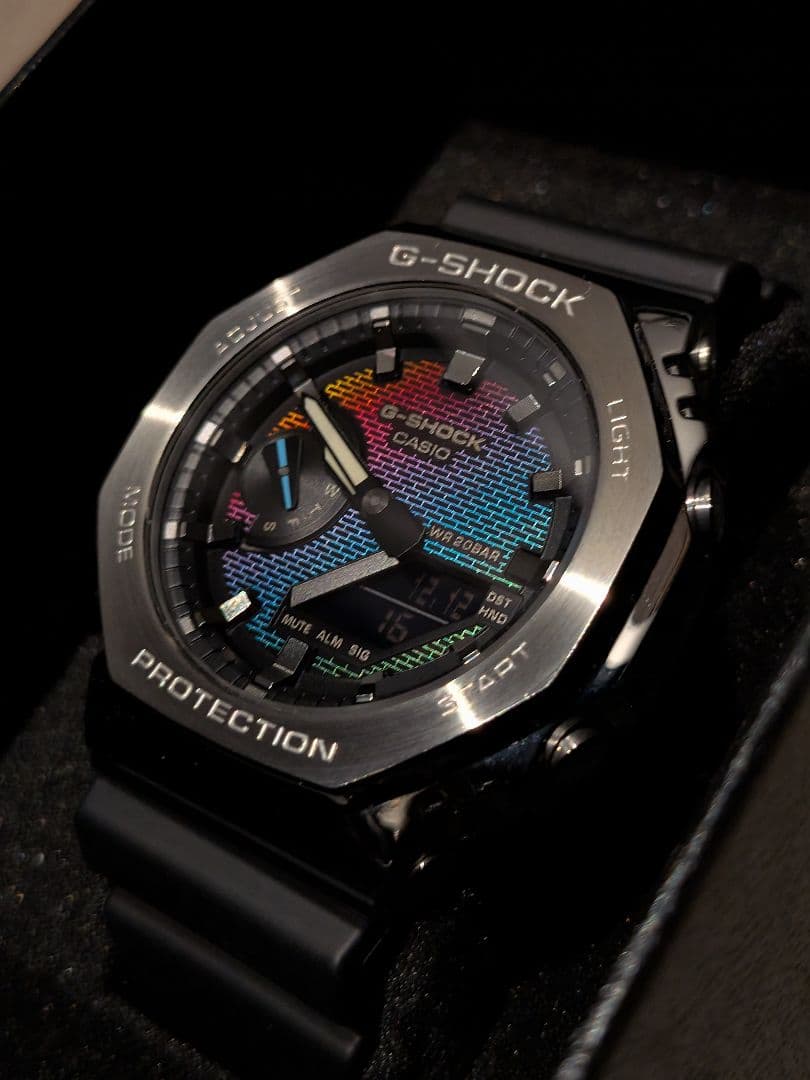 G-SHOCK　カシオーク　gm-2100rw-1ajf　レインボー