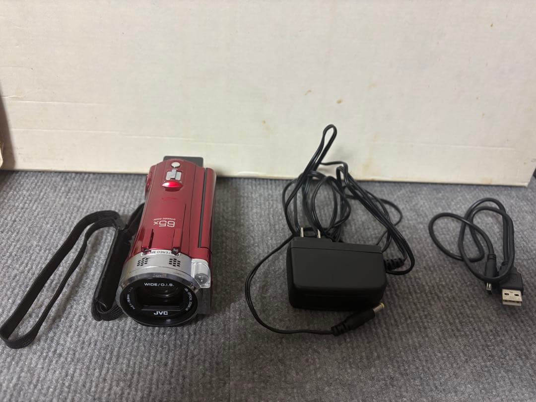 ビデオカメラ JVC Everio 65x