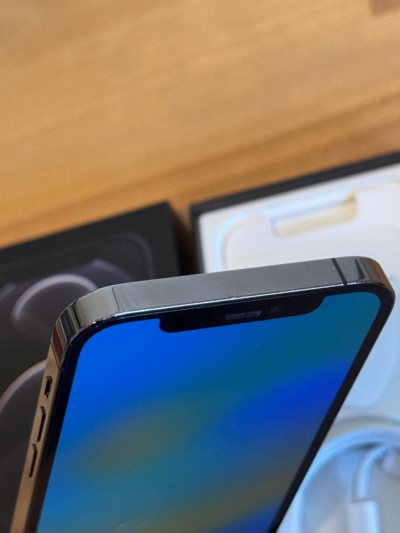 スマートフォン本体 iPhone12 pro 128GB Graphite