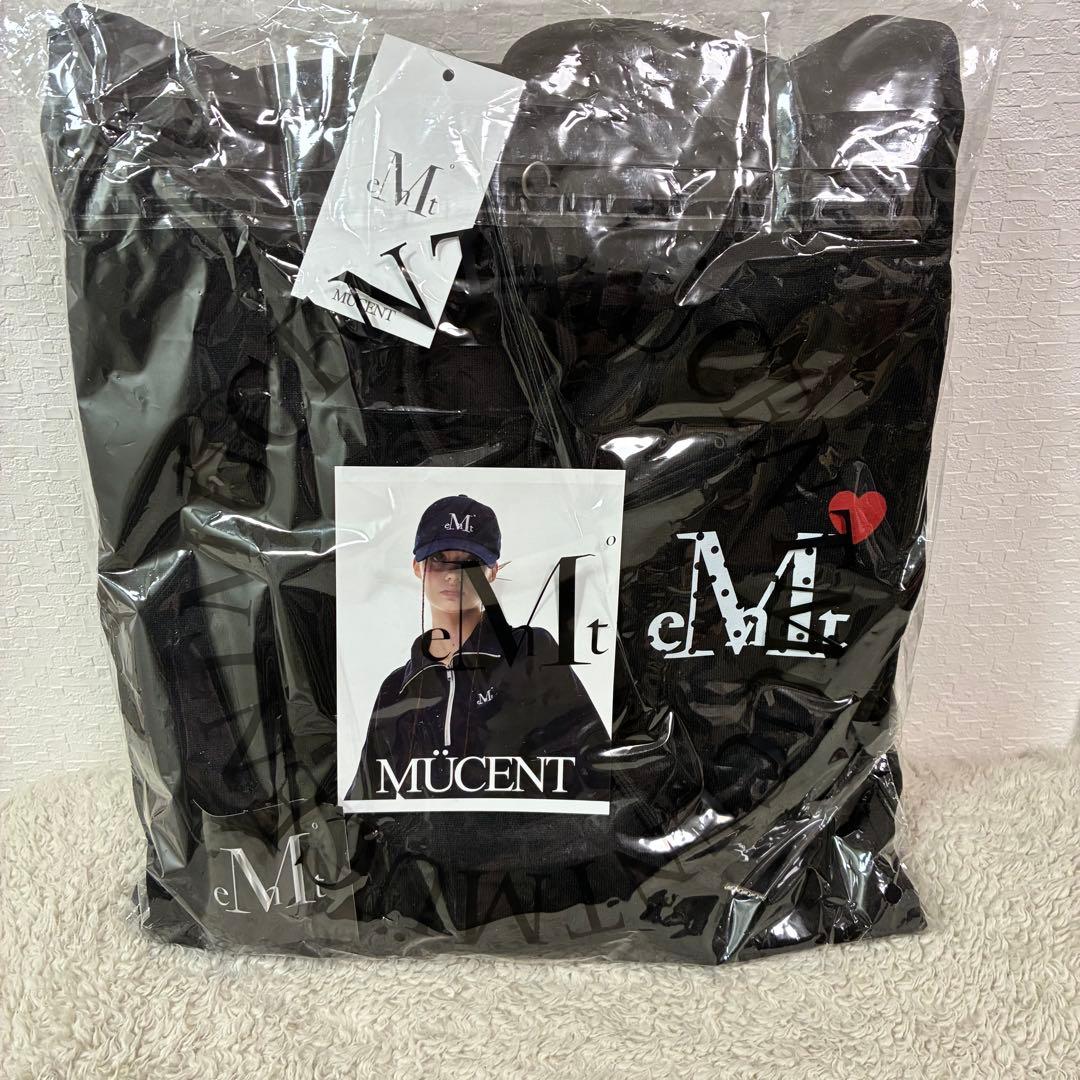 最終価格！新品✨MUCENT ムセント ラブ リッツ ミニハート ロゴ パーカー