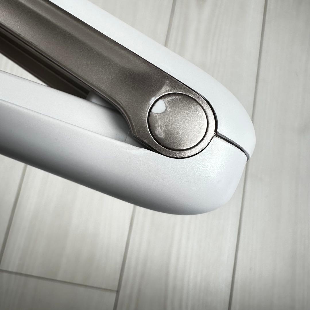 CARE PRO DEEP 美顔器 ホワイト 充電器付