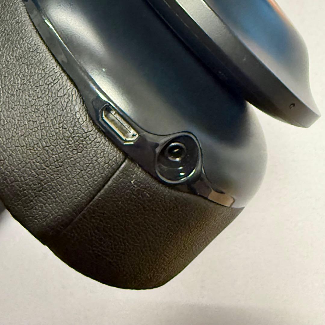 JBL EVEREST 300 ブラック ワイヤレスヘッドホン