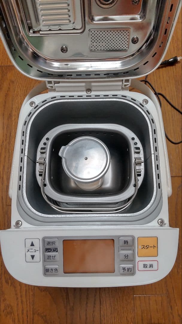 Panasonic ホームベーカリー SD-BMS104、箱付き