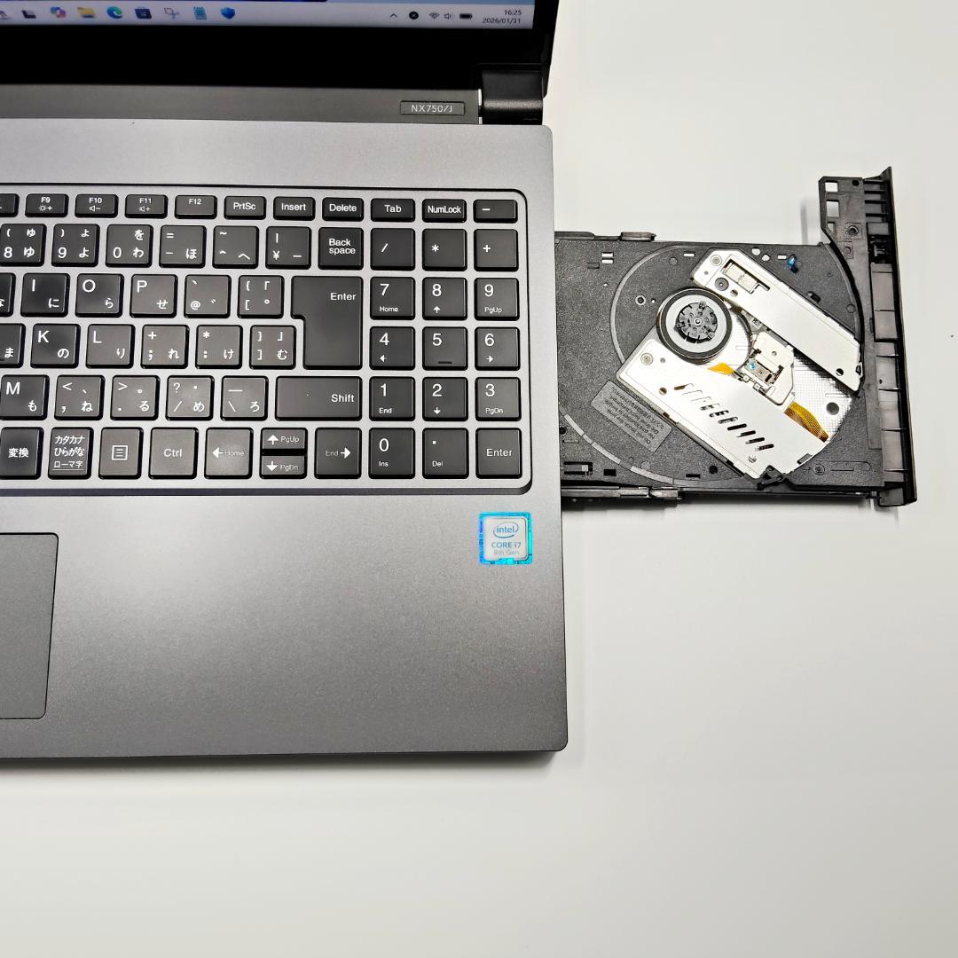 ノートパソコン windows11 office付き i7 ssd 第八世代