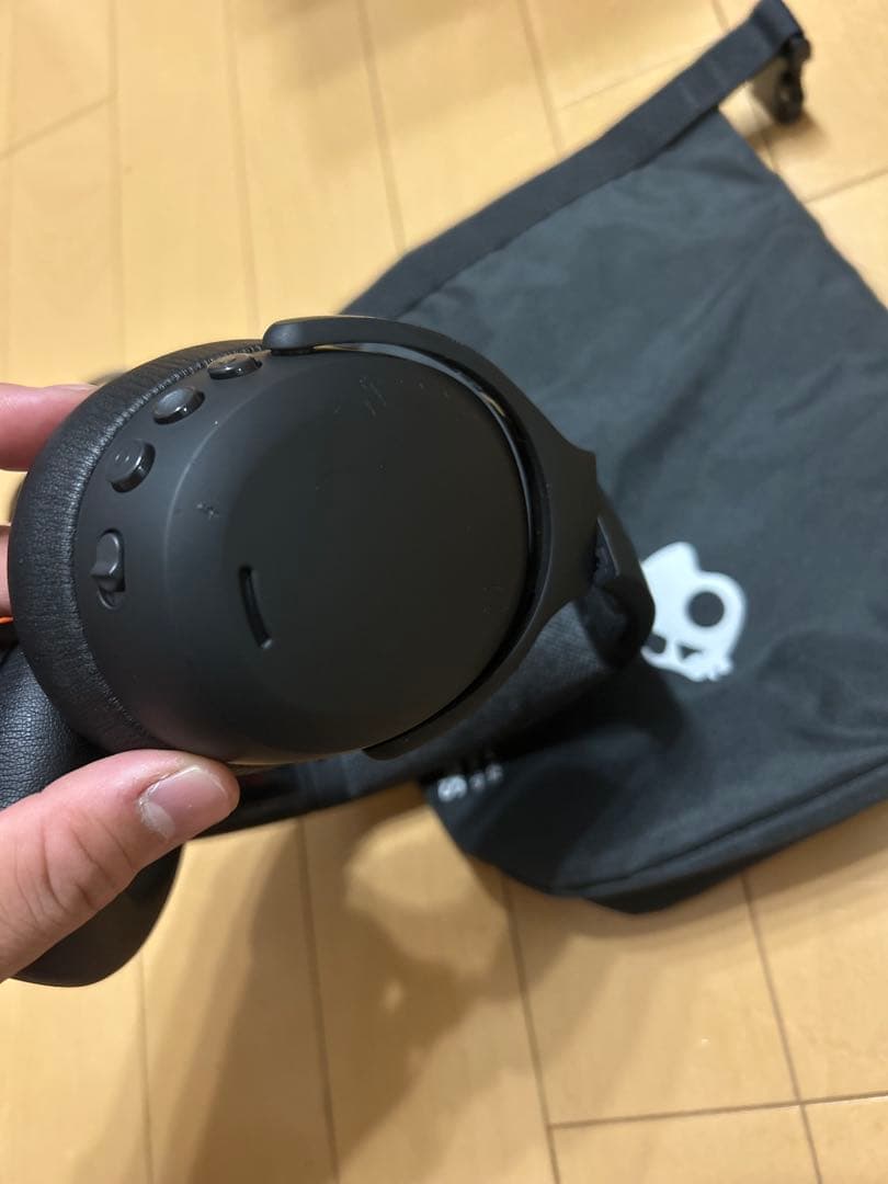 Skullcandy ワイヤレスヘッドホン 収納バッグ付き