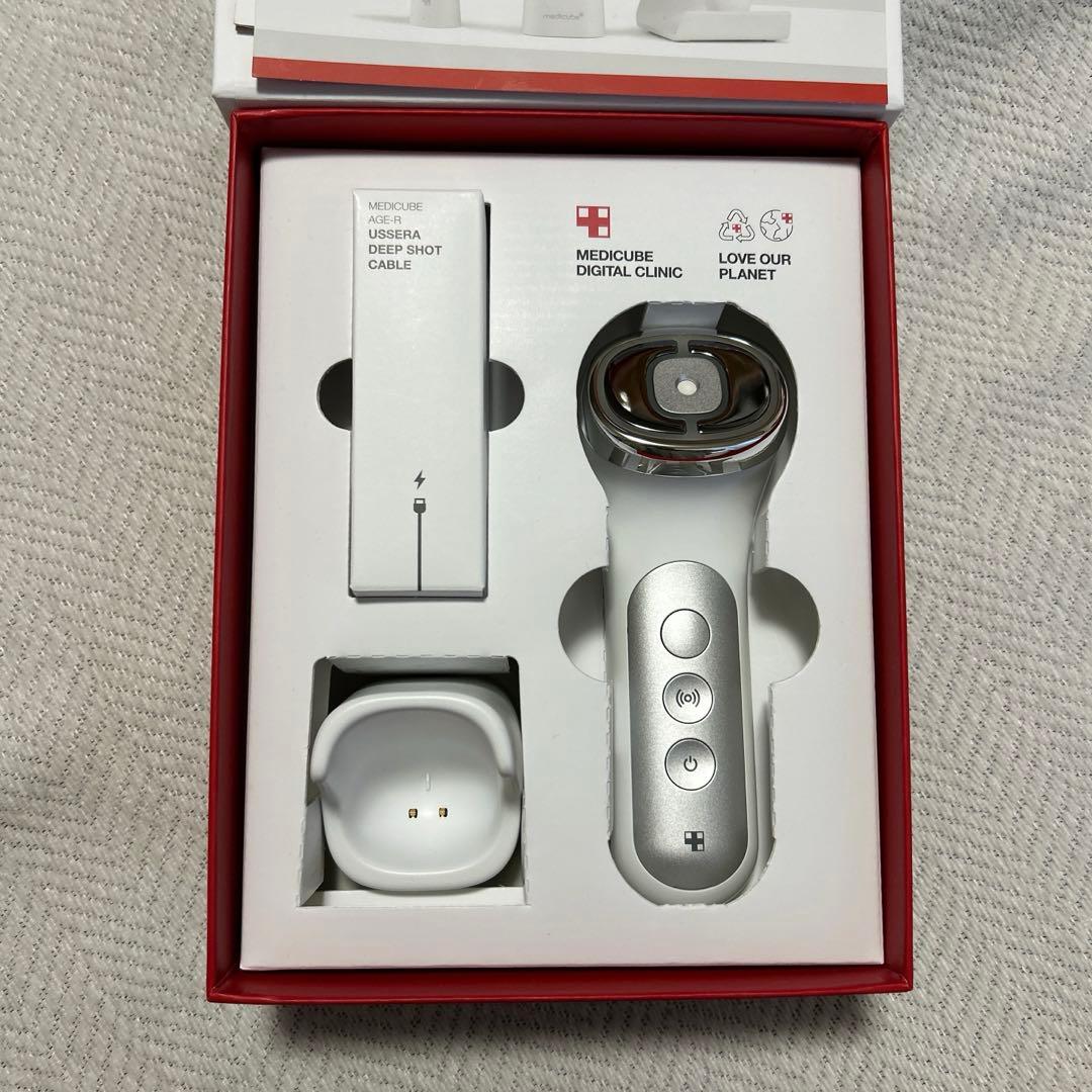 メディキューブ AGE-Rユーセラディープショット 美顔器 公式 美品
