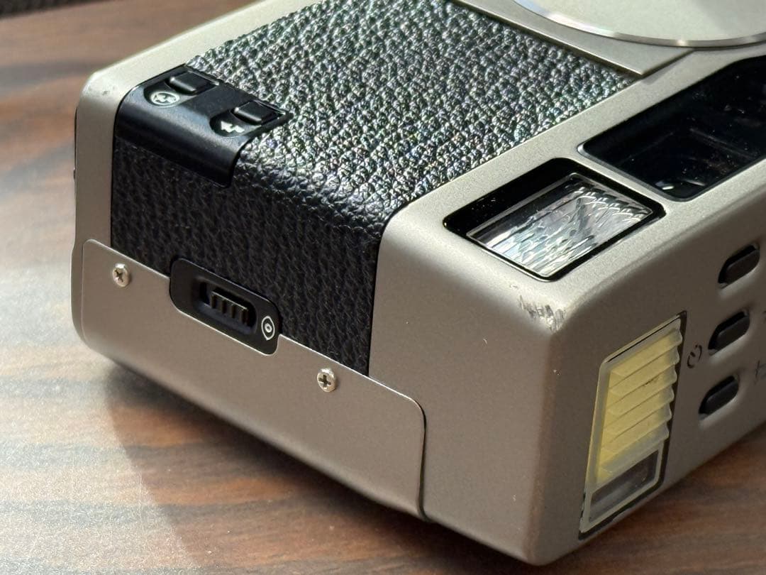 Nikon 35Ti(キズあり)