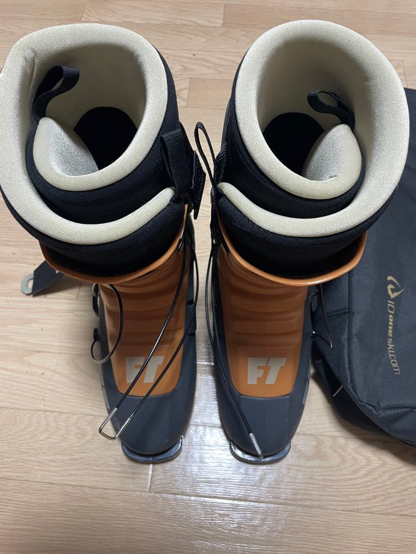スキーブーツ FT クラシックプロ 28.5cm + ケース