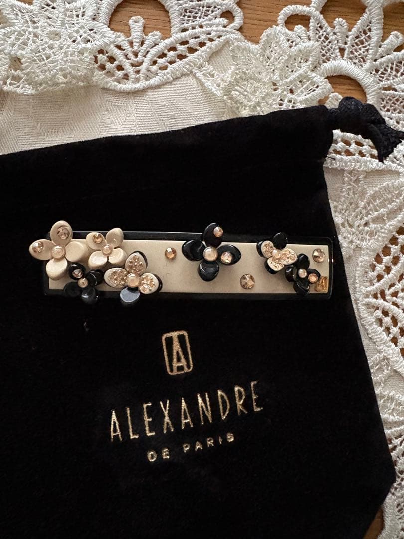 アレクサンドルドゥパリ　バレッタ　フラワー