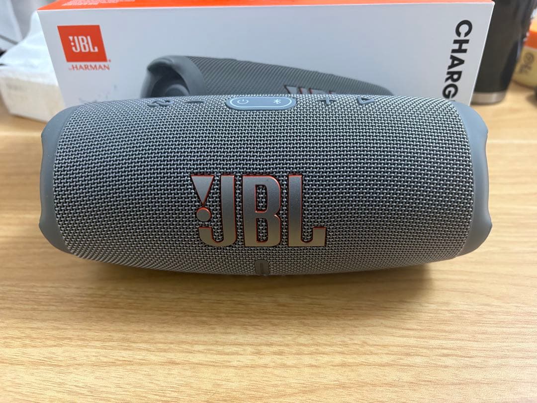 JBL Charge 5 ワイヤレススピーカー グレー