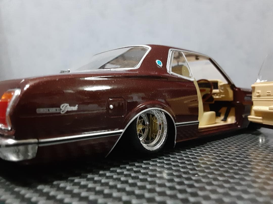 Hachette 1/24 トヨタ マーク II グランデ カスタム改