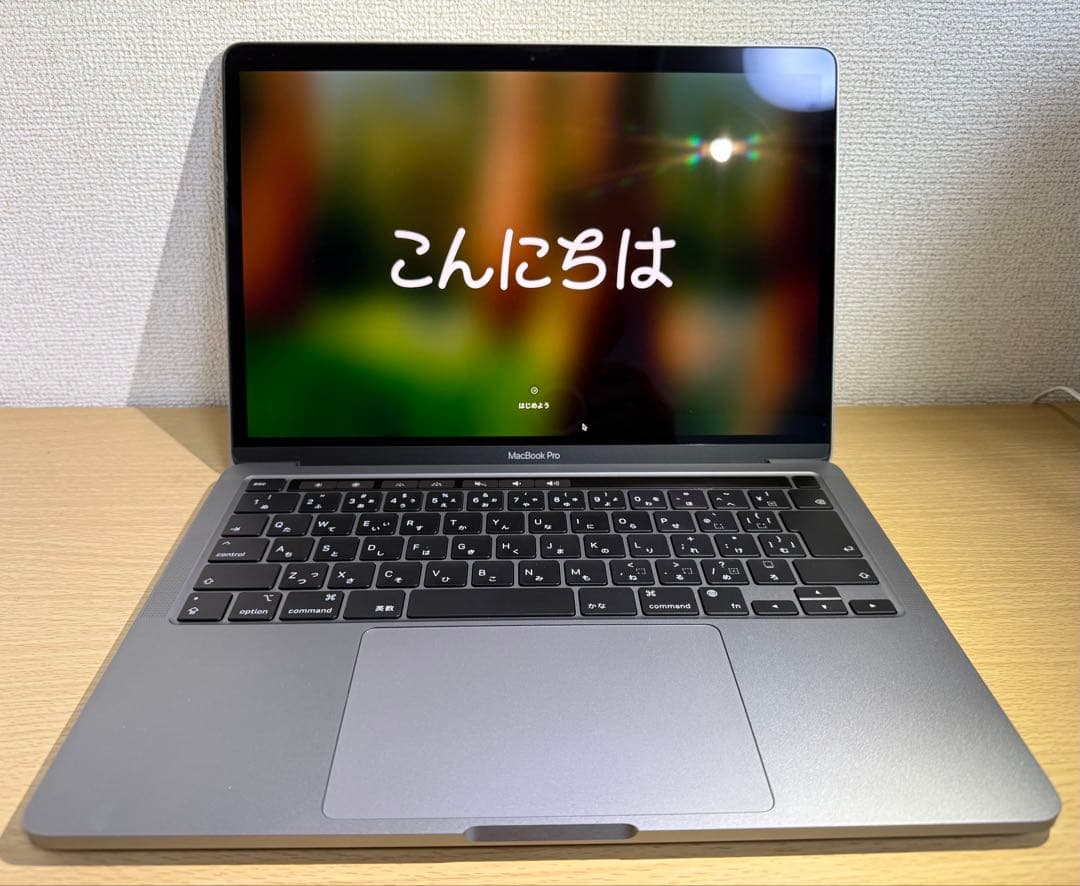 MacBookPro M2 8GB 13インチ　充電回数19回　美品