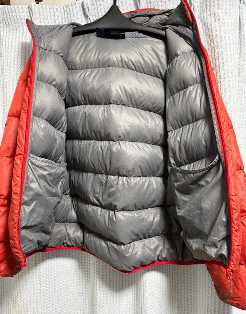 ライトアルパインダウンmont-bell