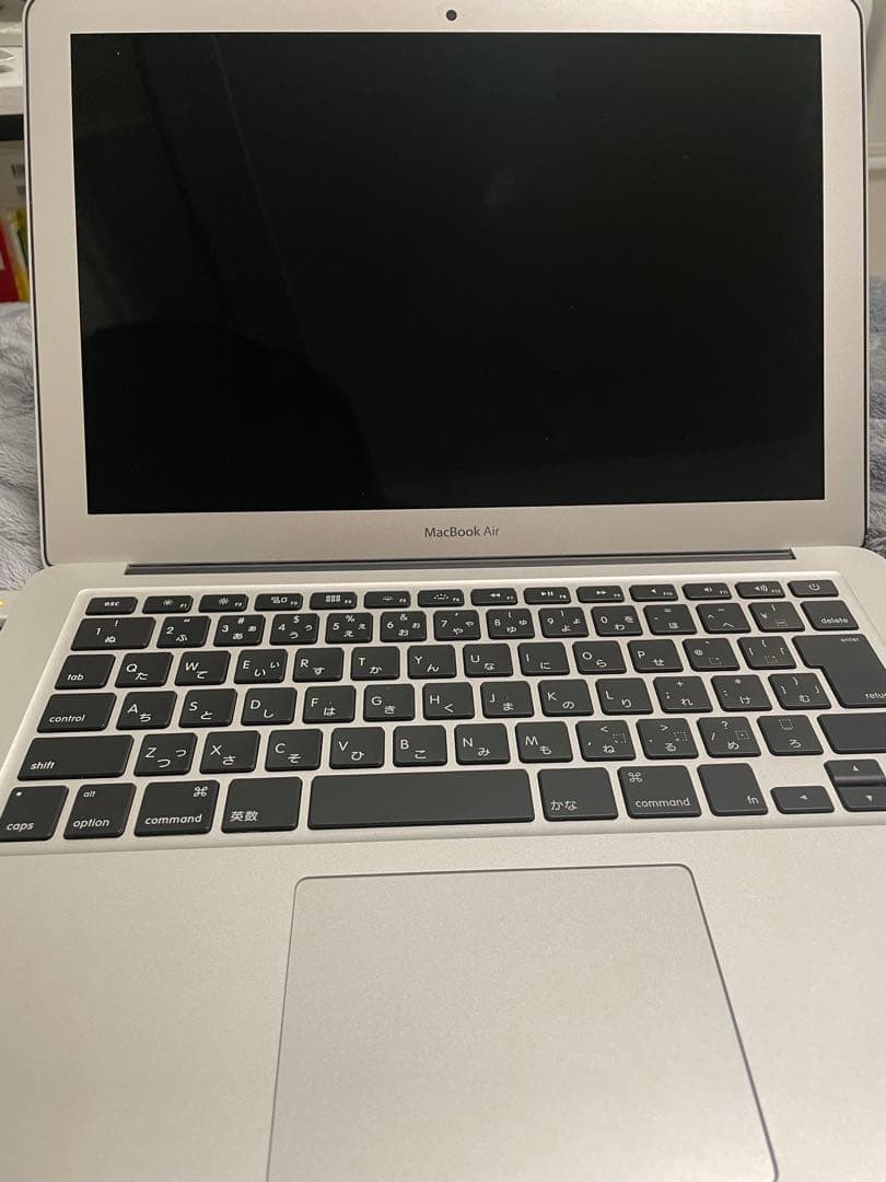 MacBook Air 13.3 2016 OSなし 初期化済 充電器付