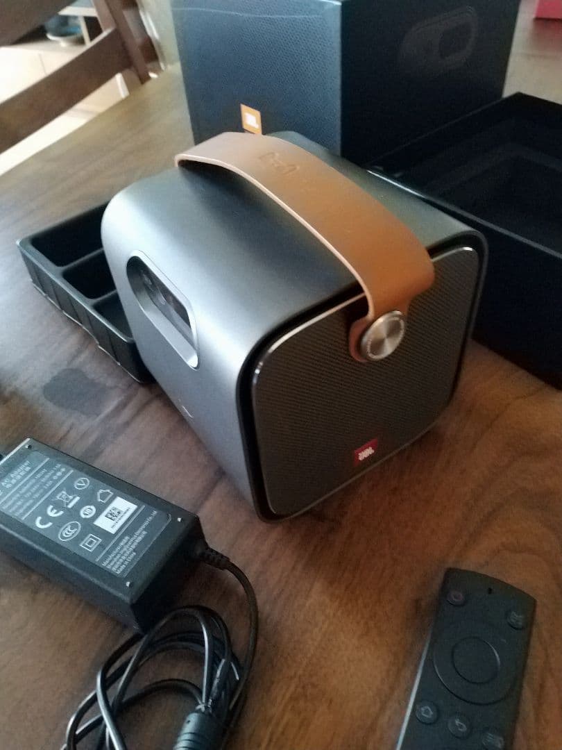 【美品】天猫プロジェクター　A1