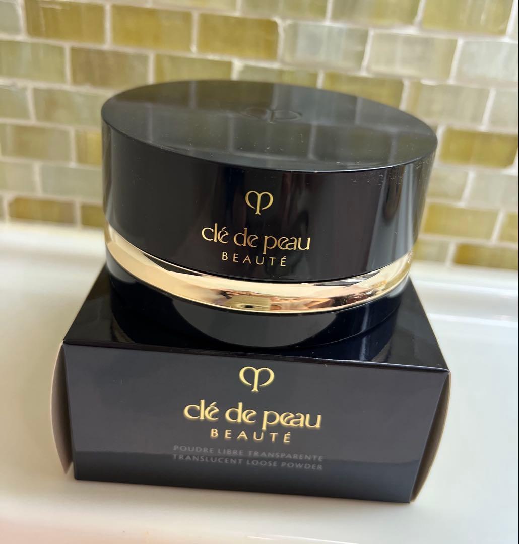 クレ・ド・ポーボーテ　プードルトランスパラントn M ♯2 ライトミディアム