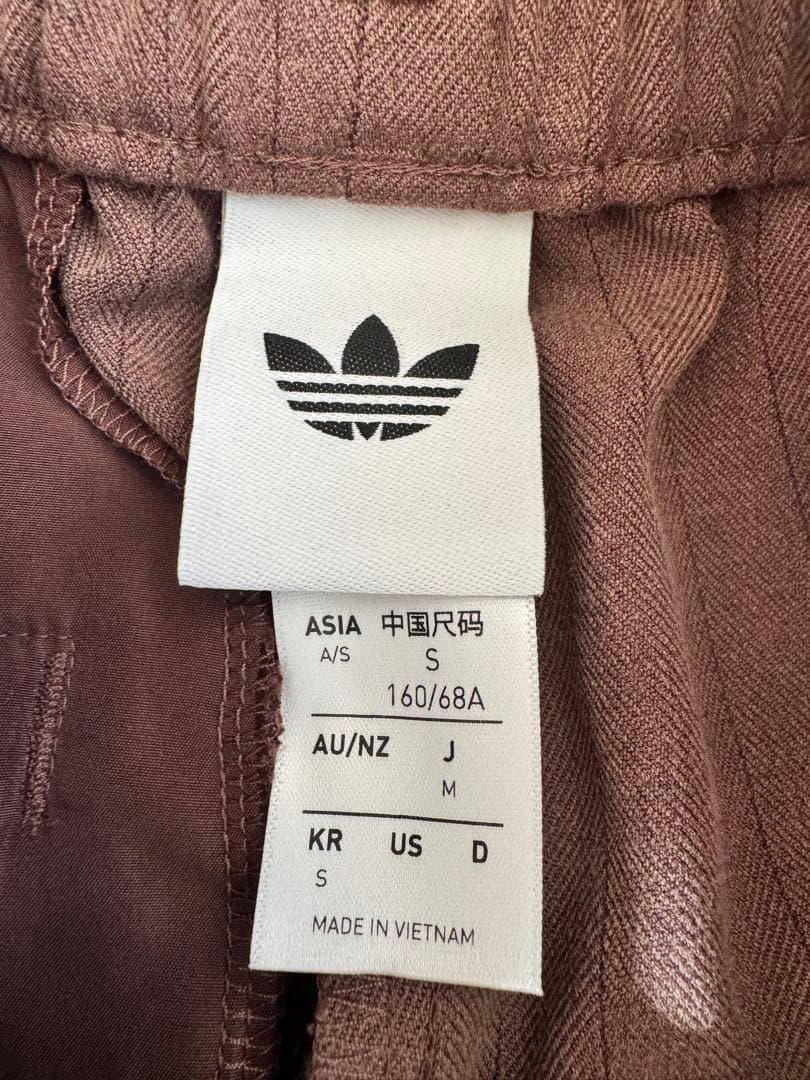 adidasOriginals TAILORED PANTSサイズM 週末値下げ