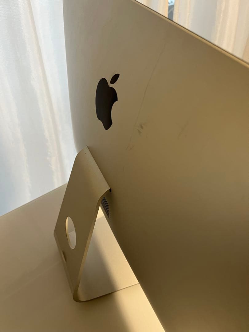 Apple iMac 21.5インチ 2019 32GB/1TB