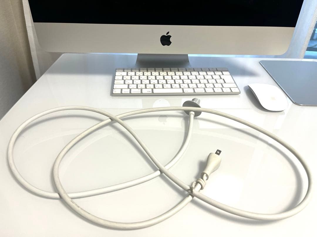 Apple iMac 21.5インチ 2019 32GB/1TB