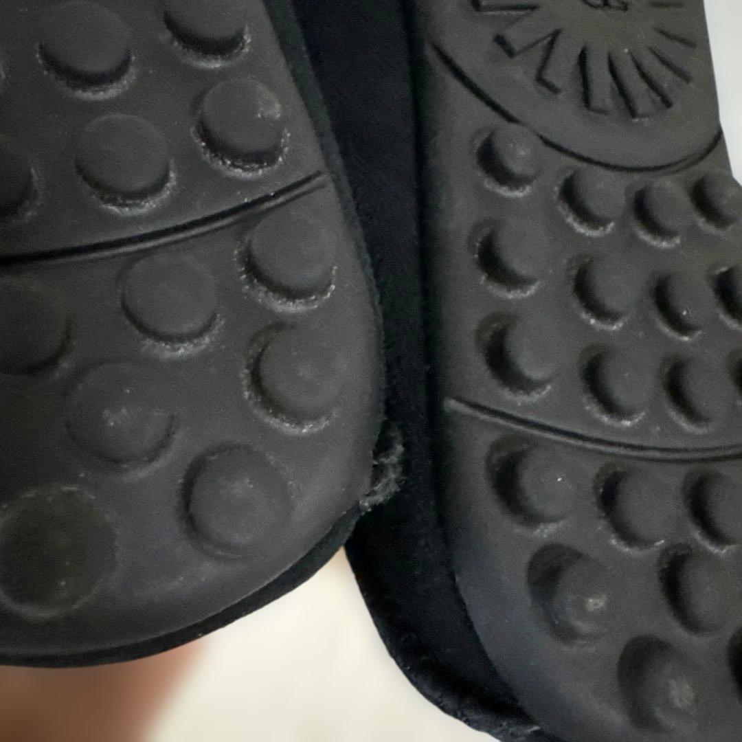 専用　UGG モカシン　８サイズ25.０㎝　極美品　黒