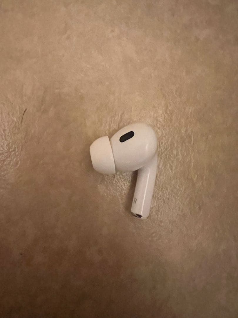 AirPods Pro 第二世代本体 充電ケース付き