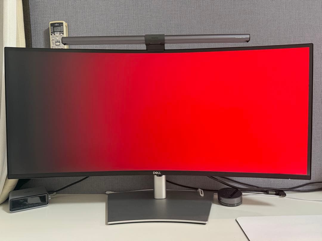 DELL カーブ型ディスプレイ 本体