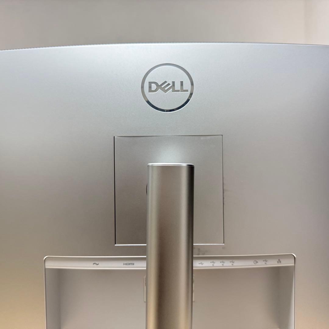 DELL カーブ型ディスプレイ 本体