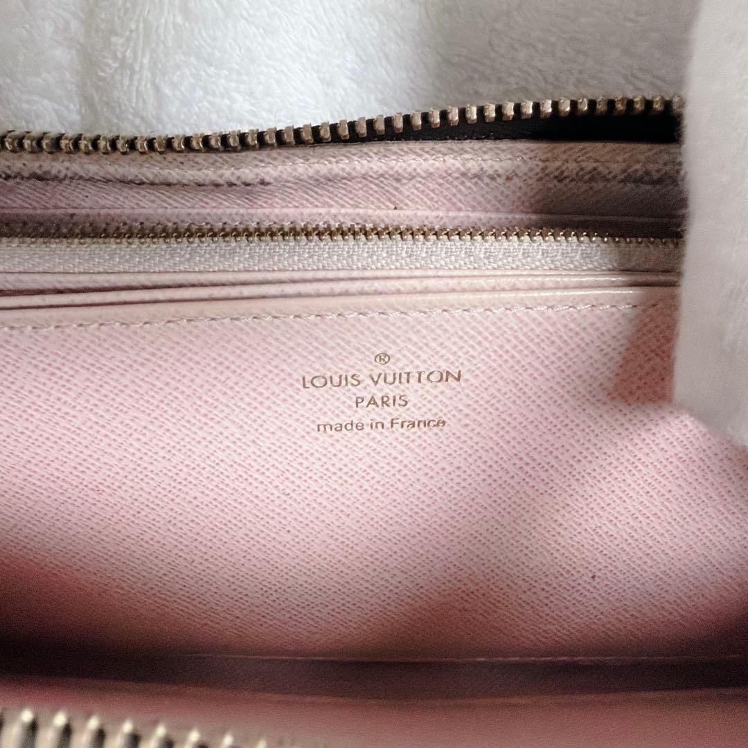 ルイ・ヴィトン ジッピーウォレット　ドッグ　ラウンドファスナー 長財布