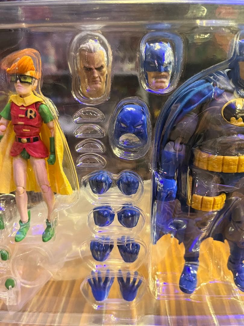 マフェックス MAFEX BATMAN BLUE Ver. ＆ Robin