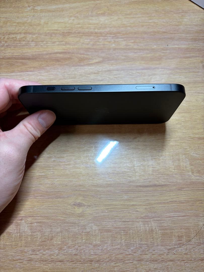 iPhone16e 128GB ブラック バッテリー100%