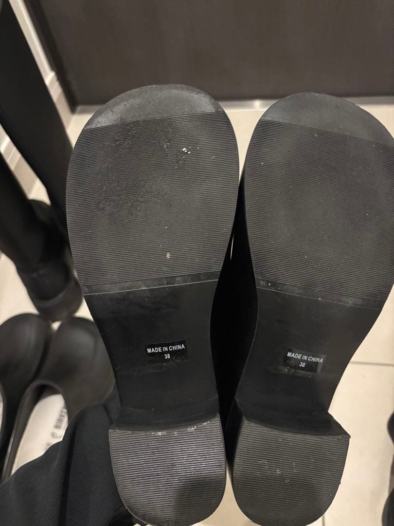 アンヌーク　ブラック サボ