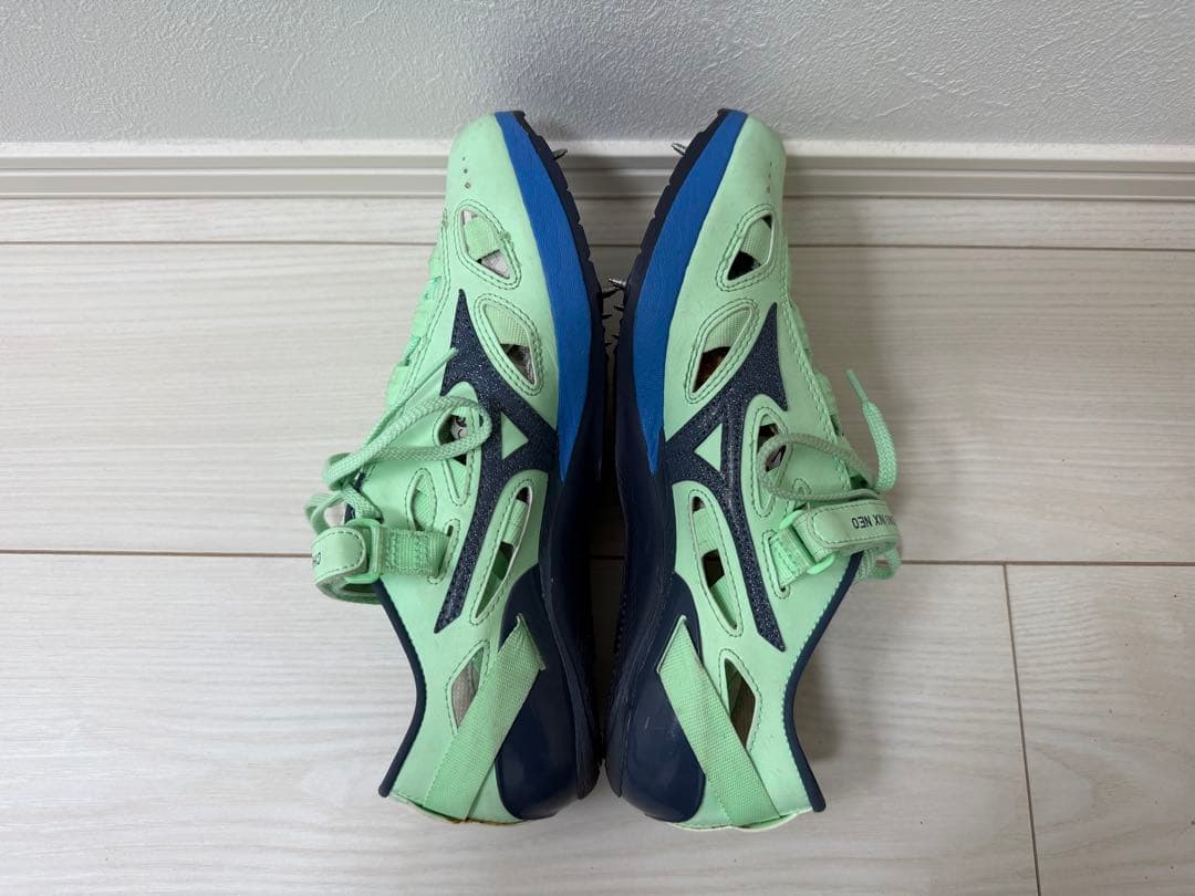 ミズノ クロノインクスネオ 27.0