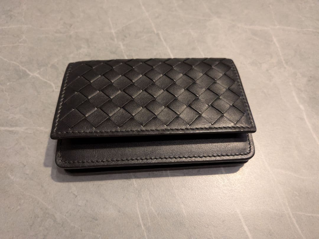 BOTTEGA VENETA イントレチャート レザー 名刺入