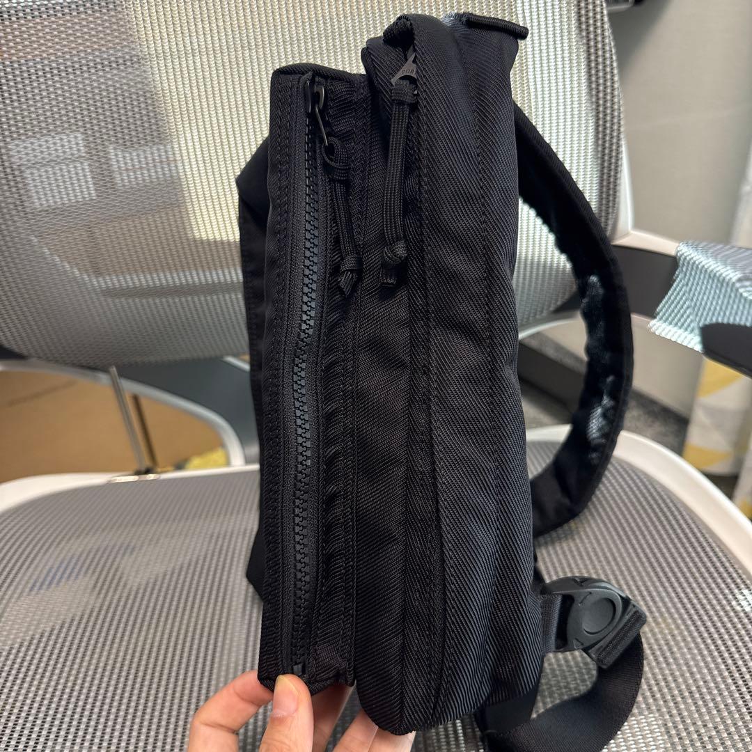 PORTER UNIT SLING SHOULDER BAG(S) ブラック