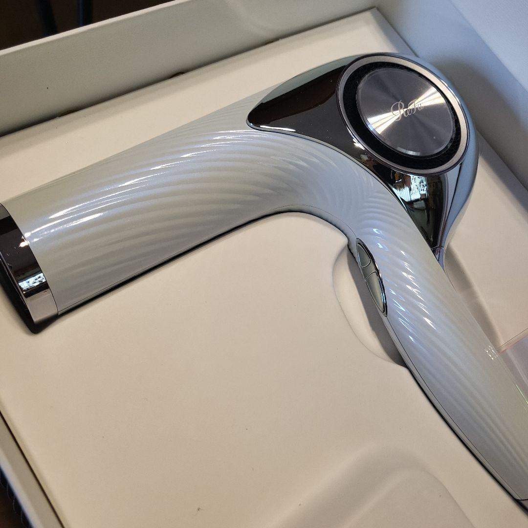 リファ　ビューテック　ドライヤープロ