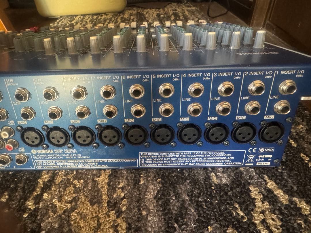 YAMAHA MG16/6FX アナログミキサー