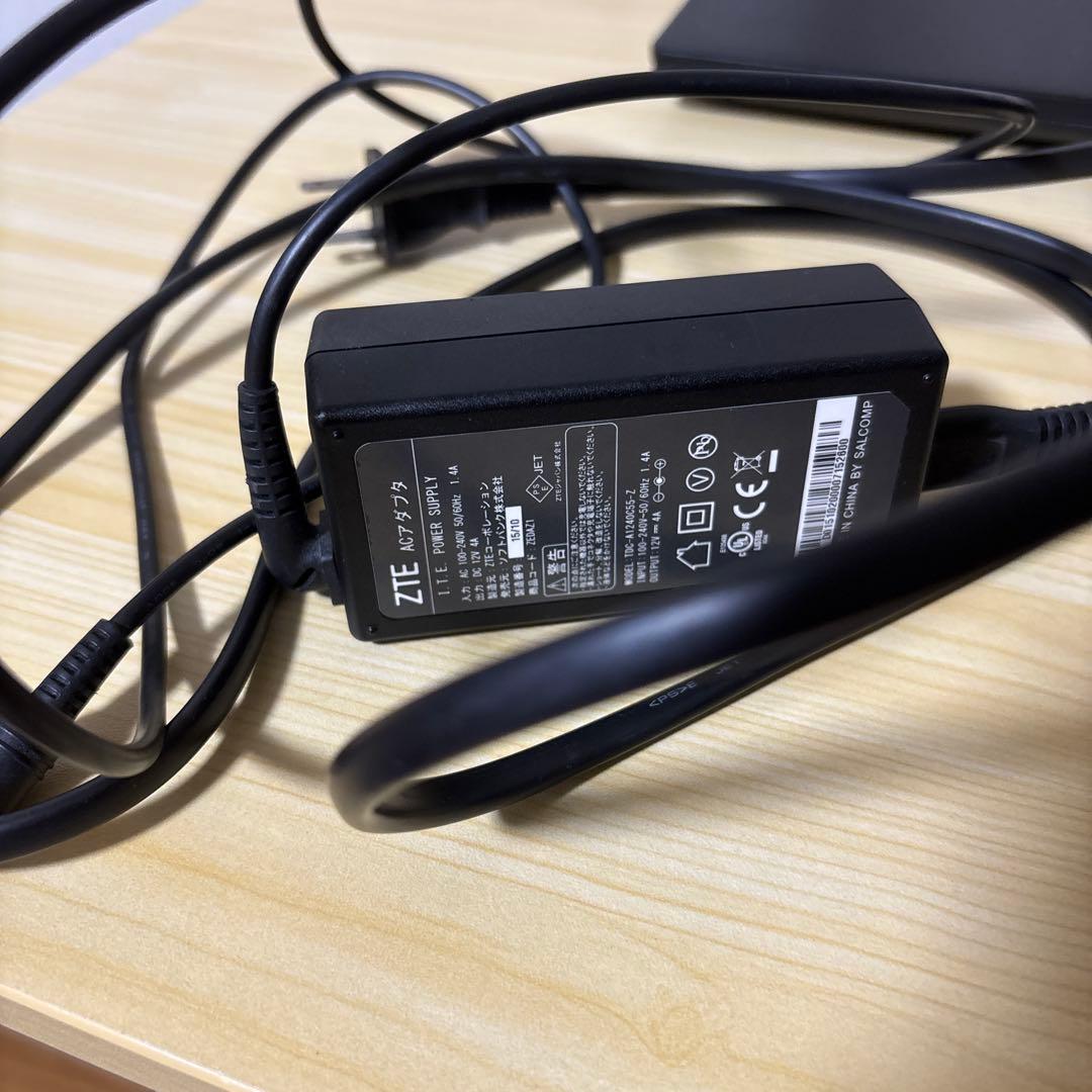 SoftBank モバイルシアター（ZTE製）