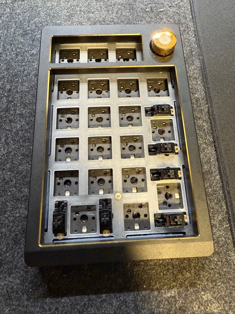 キーボード Zoompad