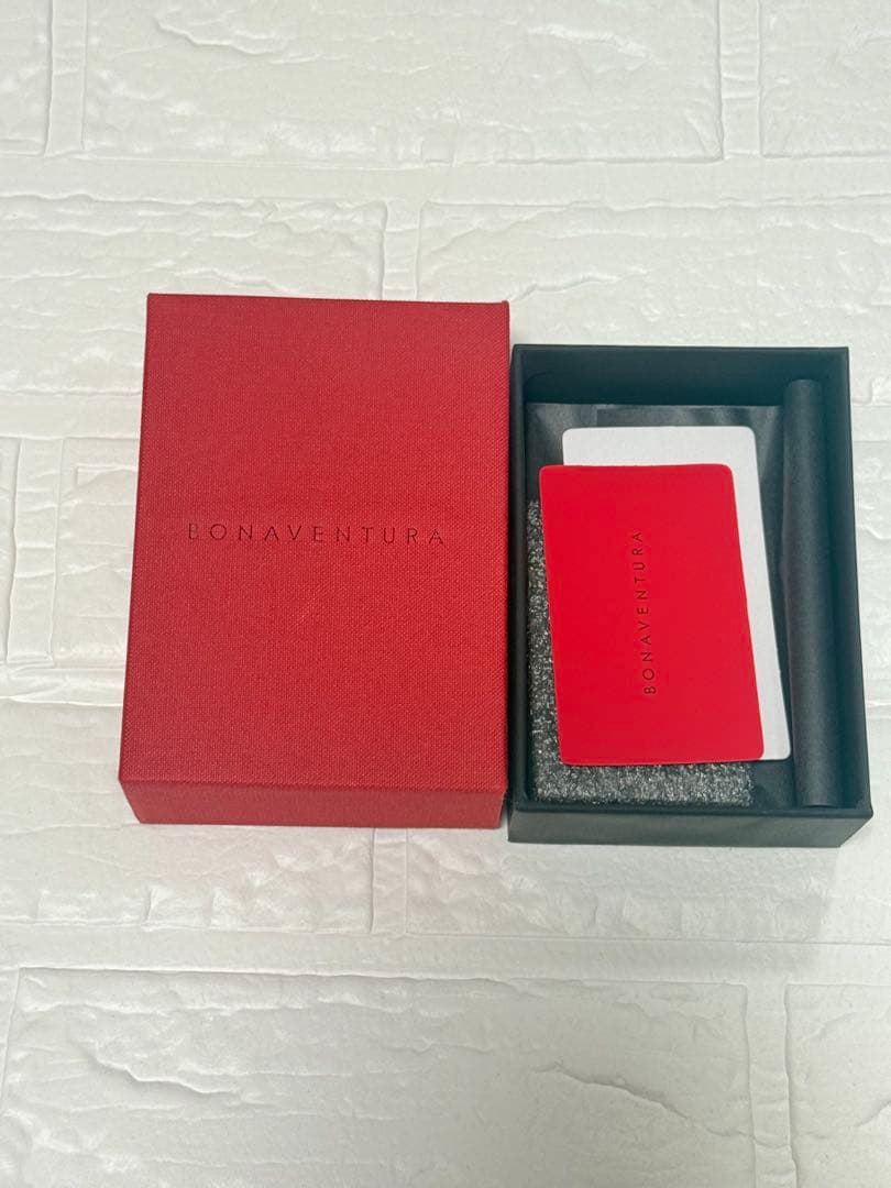新品未使用◎BONAVENTURA ボナベンチュラ ベージュ レザー 名刺入れ