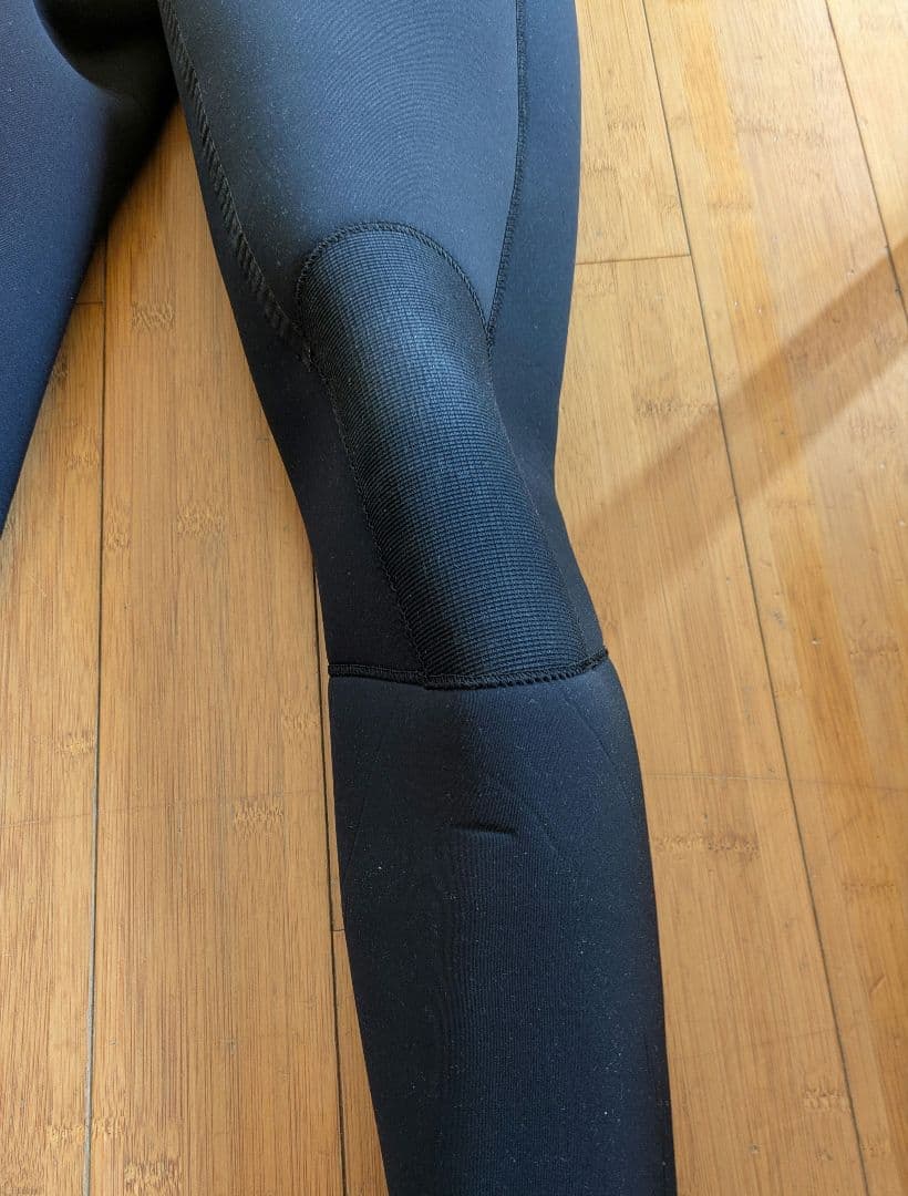 AIRTIGHT エアータイト　ウェットスーツ セミドライ