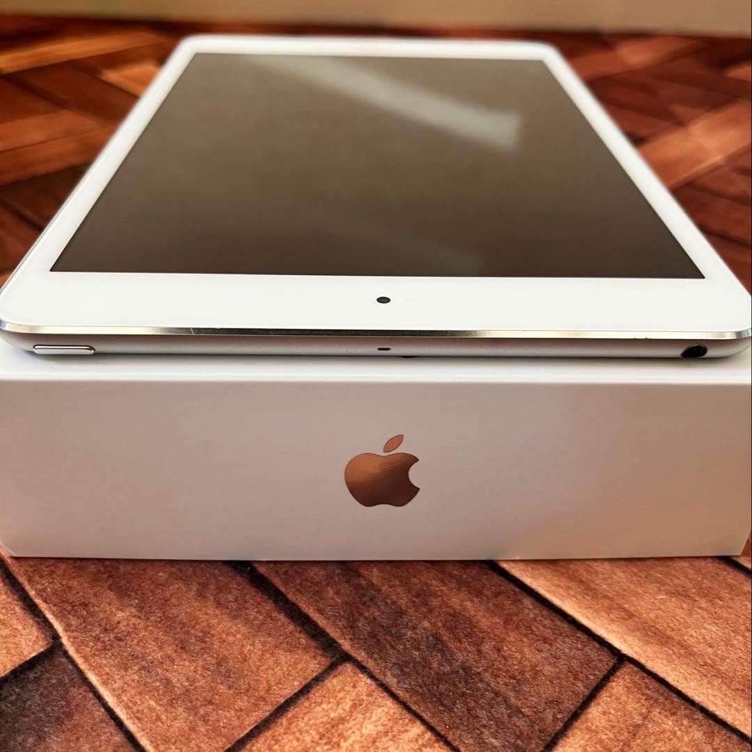 【美品】Apple iPad mini2 Wi-Fi 64GB